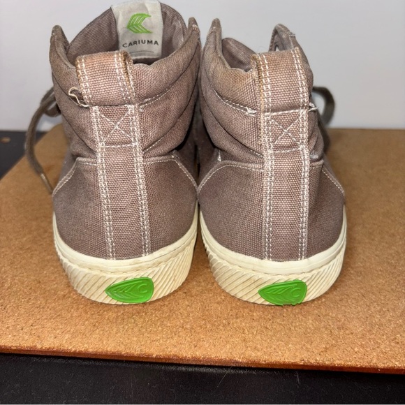 Cariuma Pantone Unisex Beige Tan High-Top Sneakers Men's 6.5 Women's 8 Lace Up - Picture 12 of 14